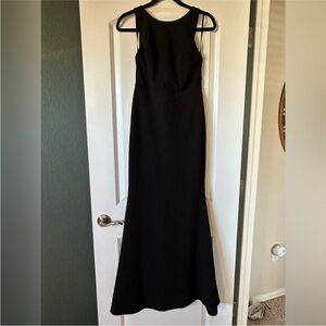 Lulu's Black Sleeveless High Neck Formal Dress